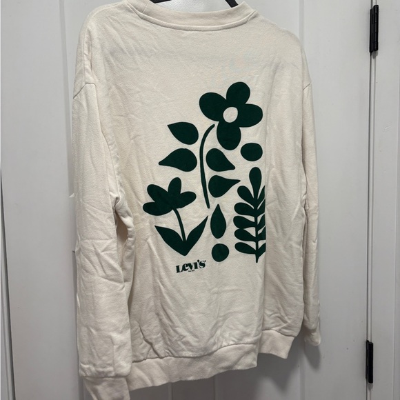 Levi’s Crewneck Sweatshirt - Picture 3 of 3